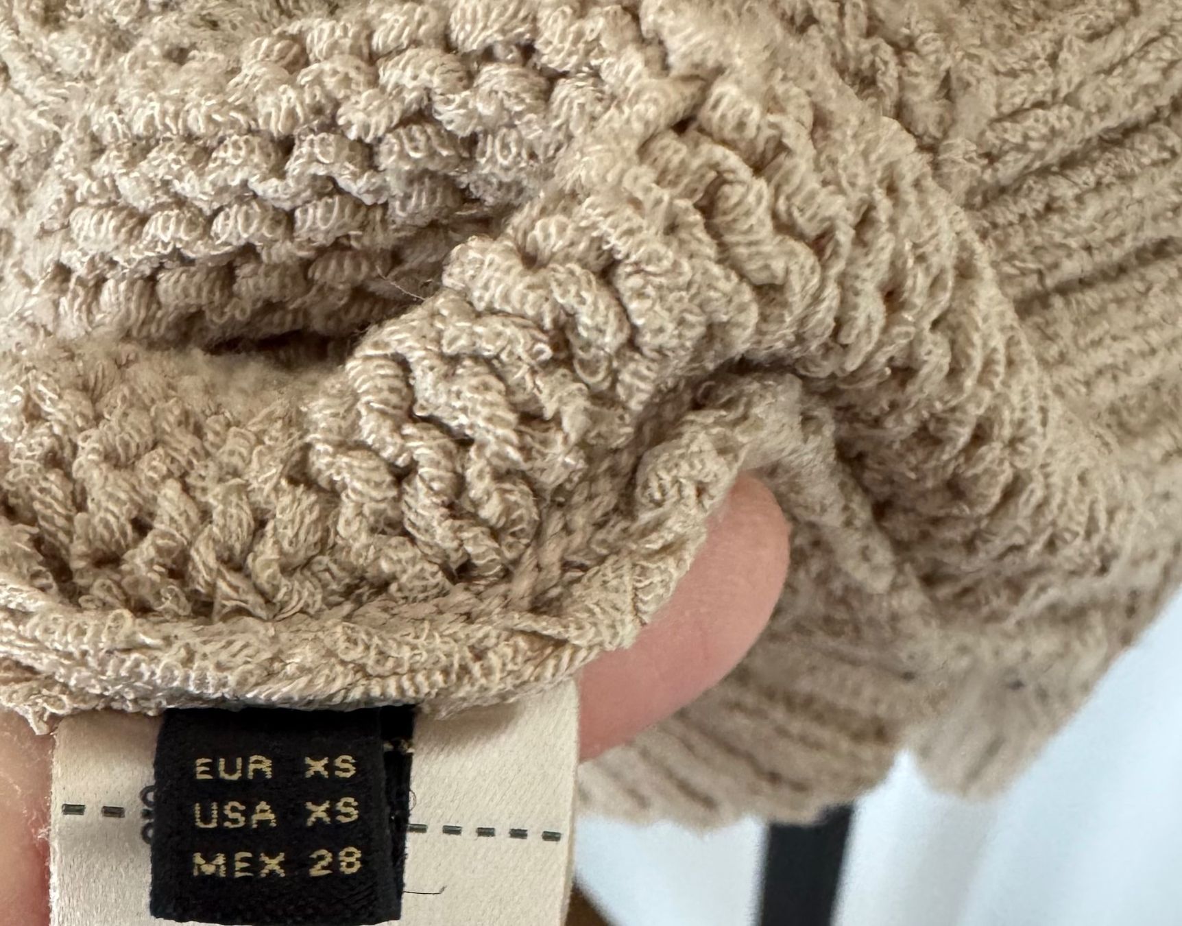 Massimo Dutti Maglioni & Felpe: Massimo Dutti Pullover Camel Gr. XS –perfektes Übergangsteil – Usato da Baar venduto da Jjanet 4