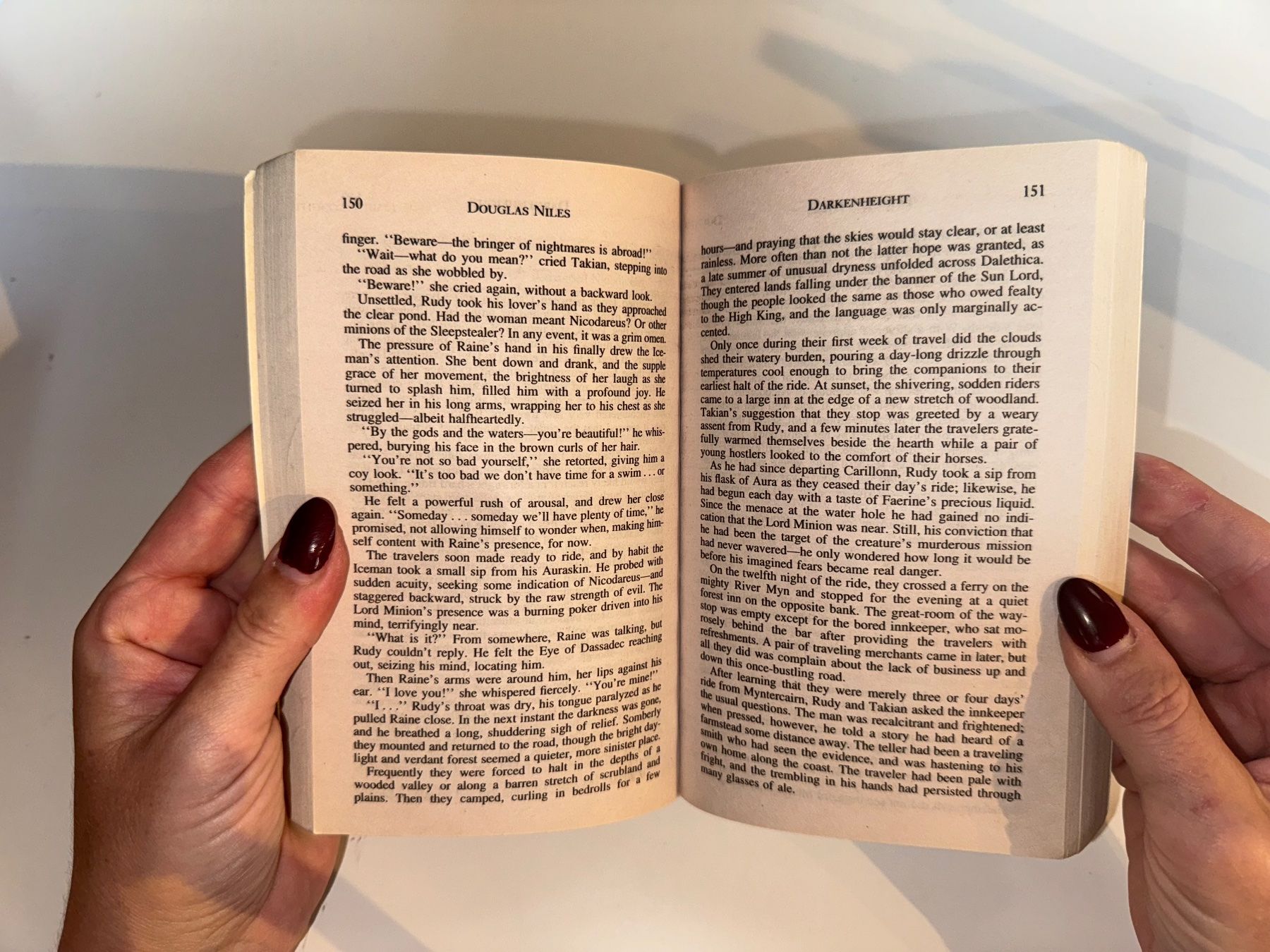 Libri: NOVEL: Douglas Niles, Darkenheight – Usato da Grosswangen venduto da English_books 4