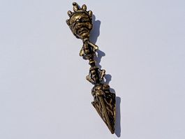 Tibetisch-buddhistischer Dolch Phurba