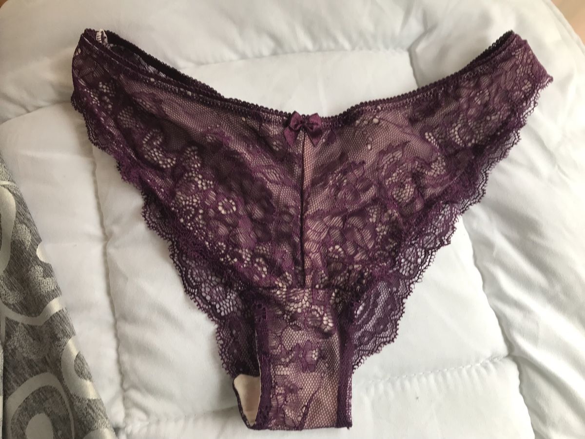 Sonstige Unterwäsche: Violetter Slip Spitzenslip – Neu (gemäss Beschreibung) aus Alpnach Dorf von marvo
