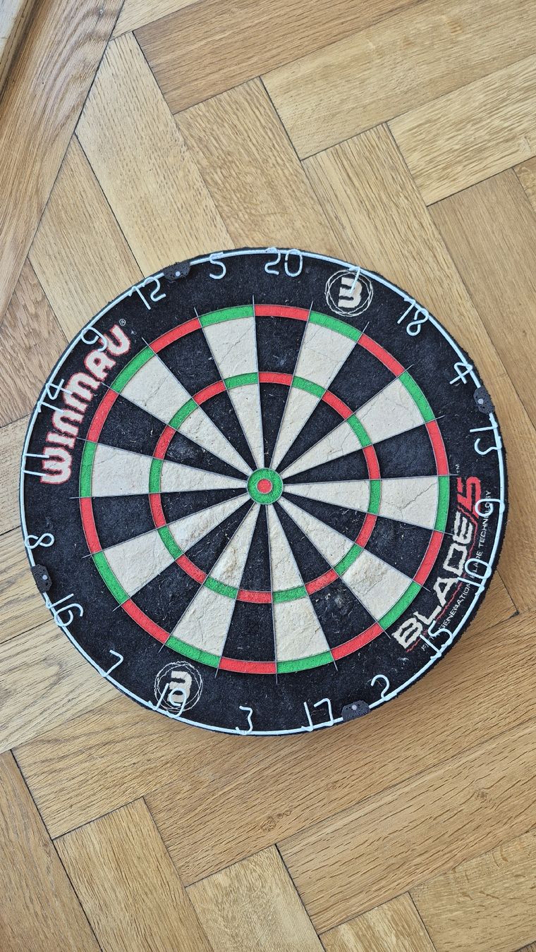 Jeux de fléchettes: Winmau Dartscheibe – D'occasion à Olten par jas_c6g2