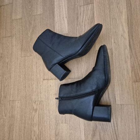Bottines en cuir taille 40