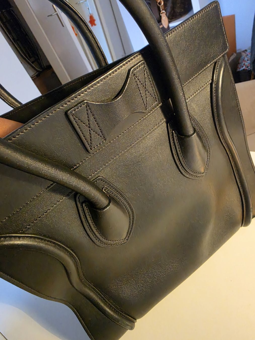 Celine Sacs femmes: Céline Mini Luggage Smooth – Neuf (Voir description) à La Conversion par dom_5xx7 2