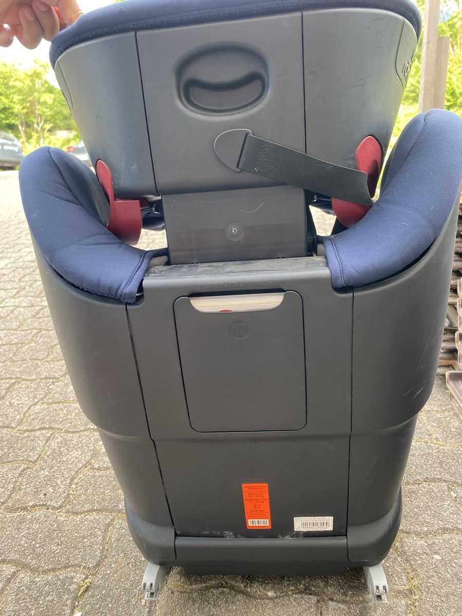 Britax Römer Seggiolini per auto: Kinderautositz Römer Kidfix – Usato da Hirzel venduto da Kuba14 3