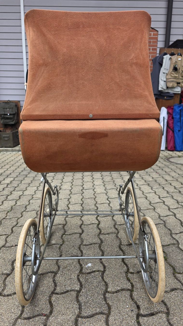 Wisa Gloria Carrozzine: WISA GLORIA Kinderwagen – Usato da Rheinsulz venduto da nostalgia91 5