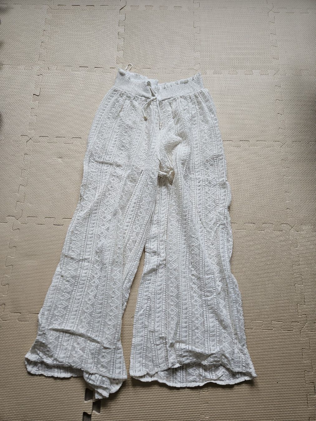 Pantaloni: Sommer - Boho Hose Gr. M ecru – Usato da Dübendorf venduto da ciindarxlla