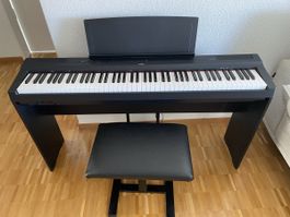 Digital Piano Yamaha P 125 ink. Aufbau und Klavierstuhl