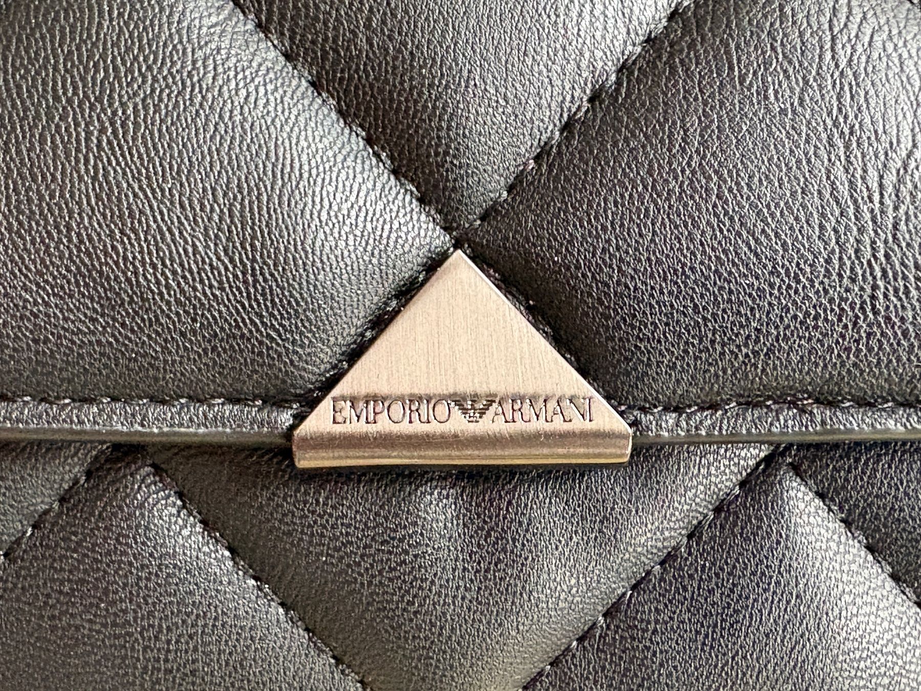 Armani Portamonete: Emporio Armani wallet – Nuovo (secondo la descrizione) da Lausanne venduto da ValeMerky 2