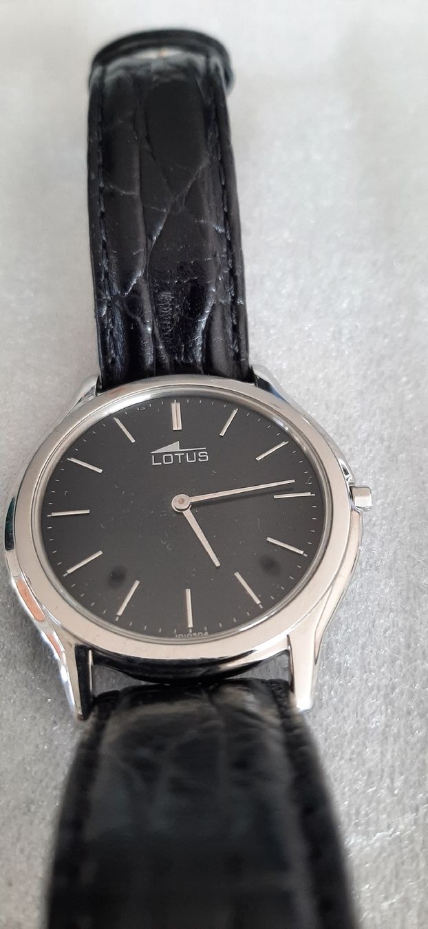 Lotus Orologi: Lotus Uhr – Nuovo (secondo la descrizione) da Zuzwil SG venduto da alfaromeo159ti 3