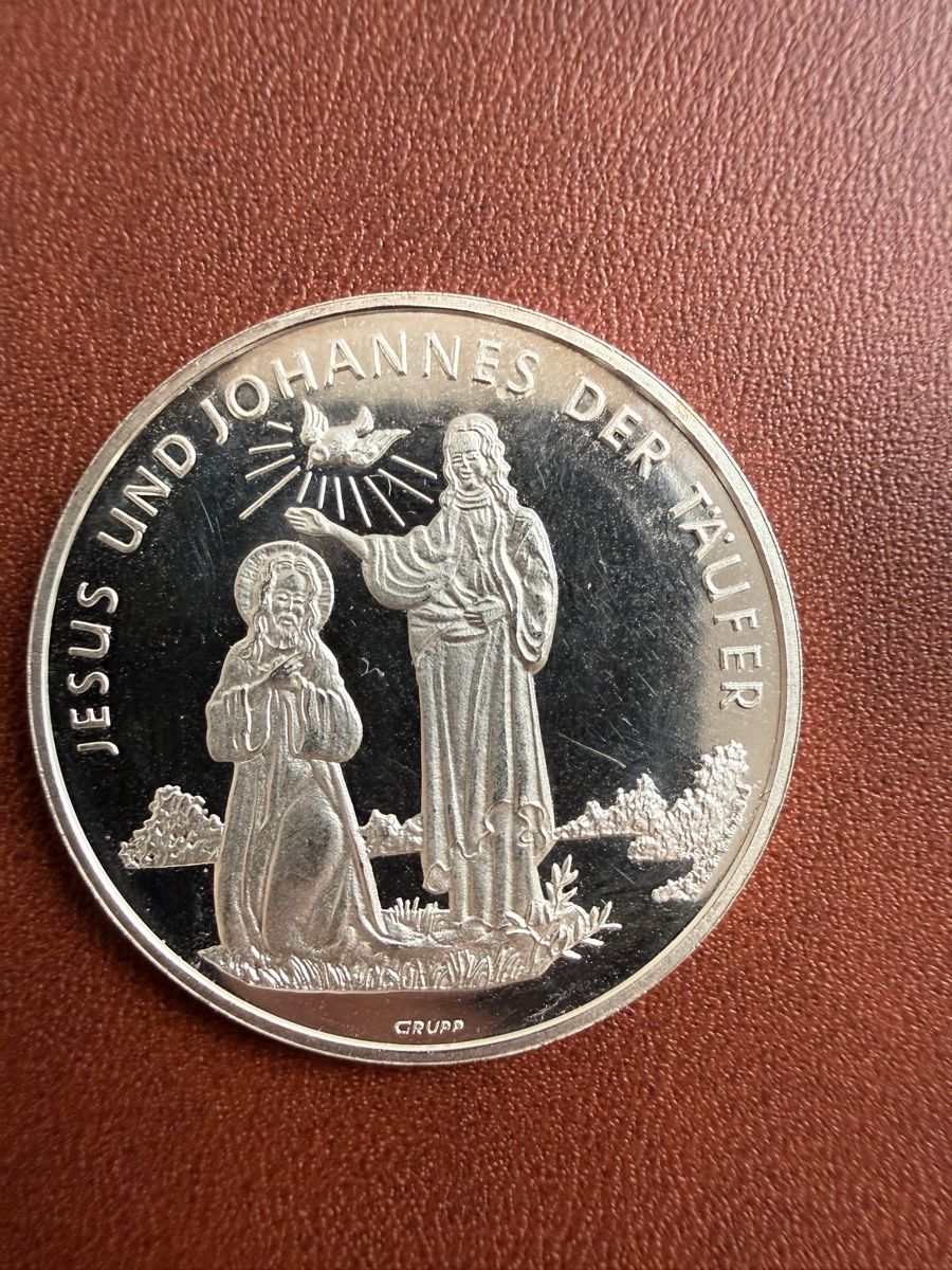 Médailles: Médaille religieuse en argent – D'occasion à Malters par Niky.c 1