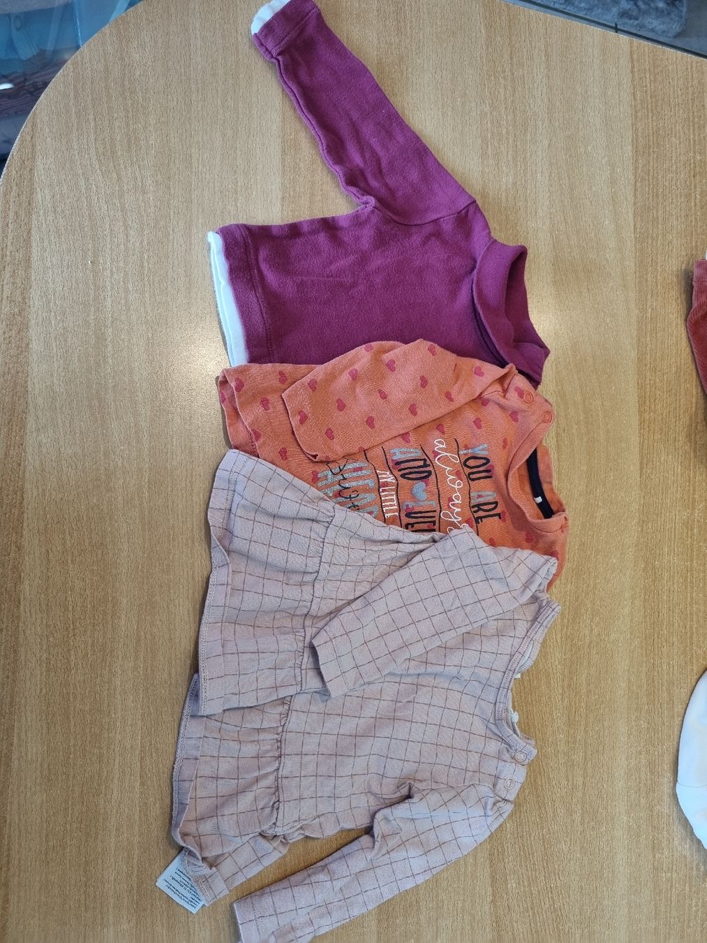Pulls et sweat-shirts: Mädchen Pullover langarm 3er Set, Grösse 62  – D'occasion à Kienberg par c.barelds