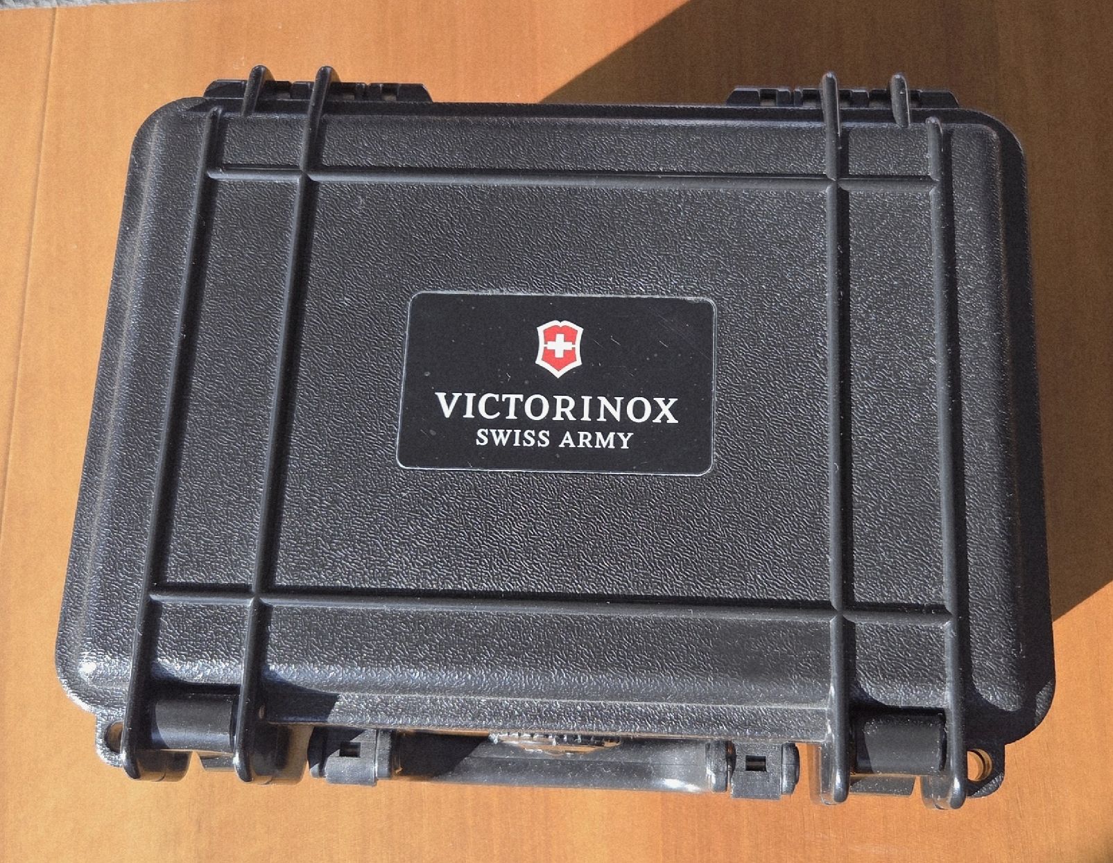 Coltelli tascabile: Victorinox TITANIUM Limited Edition NEU – Nuovo e nell'imballaggio originale da Biel/Bienne venduto da Limite15 4