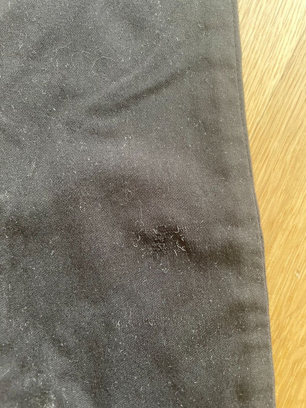 Pantaloni: schwarze Jeans in Gr. XS – Usato da Wil SG venduto da Miwil 2