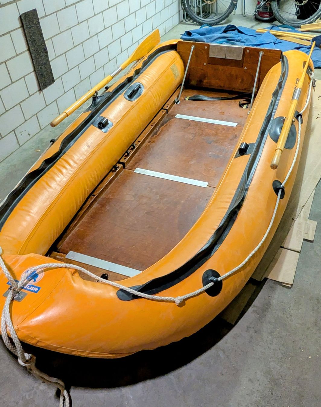 Metzeler Barche: Schlauchboot mit Holzboden, Metzeler Markant S – Usato da Kilchberg ZH venduto da markus.reis.vbg 2