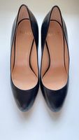 Elegante Bally Pumps Gr. 35½ / 5US schwarz Leder
