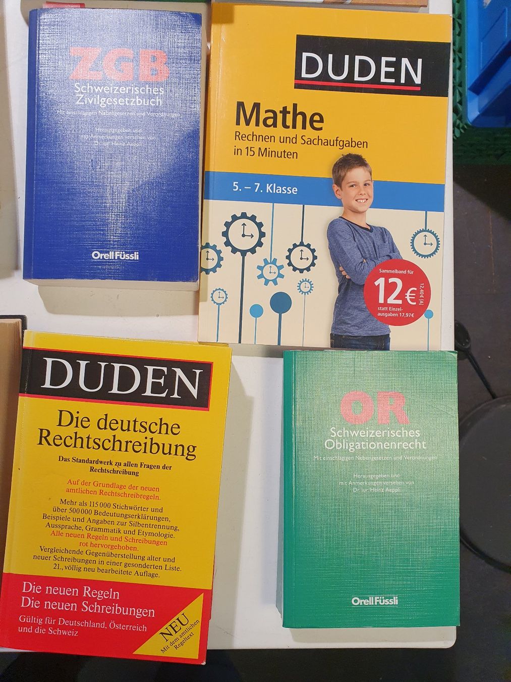 Livres: Konvolut div Lexika, Duden – D'occasion à Zürich par loosebone 1