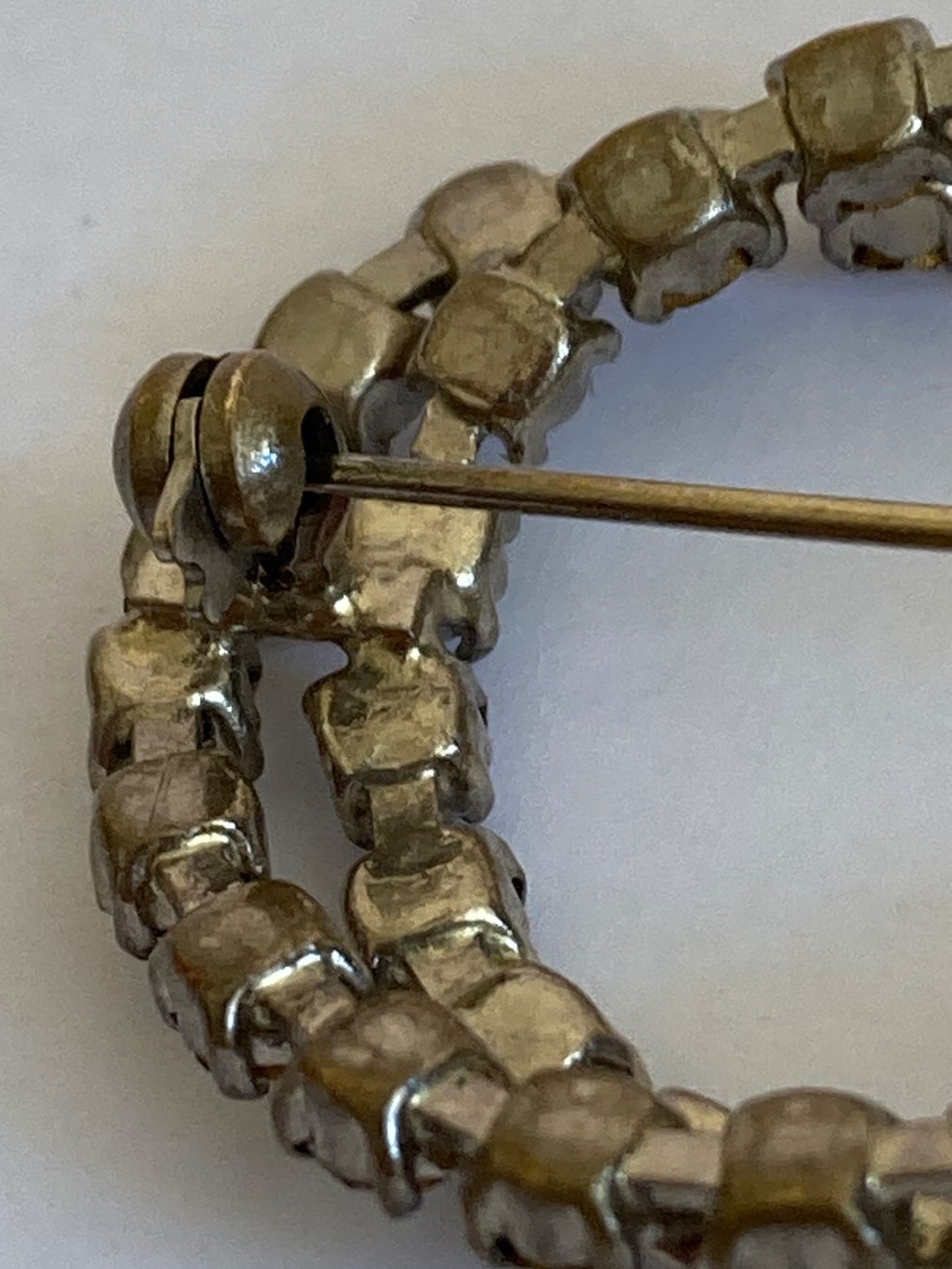 Broschen & Nadeln: Vintage Mid-Century-Stil Strassbrosche Modeschmuck – Gebraucht aus Zürich von reg_fk9f 3
