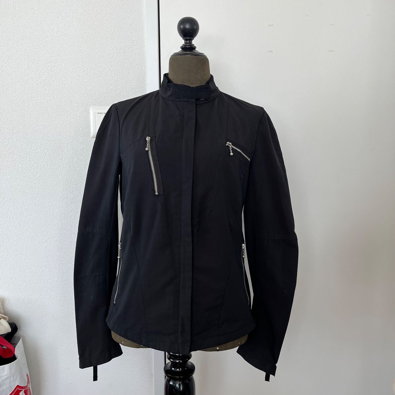 Girbaud Giacche: Marithe Francois Girbaud Schwarze Jacke – Usato da Zug venduto da saskia-chiara