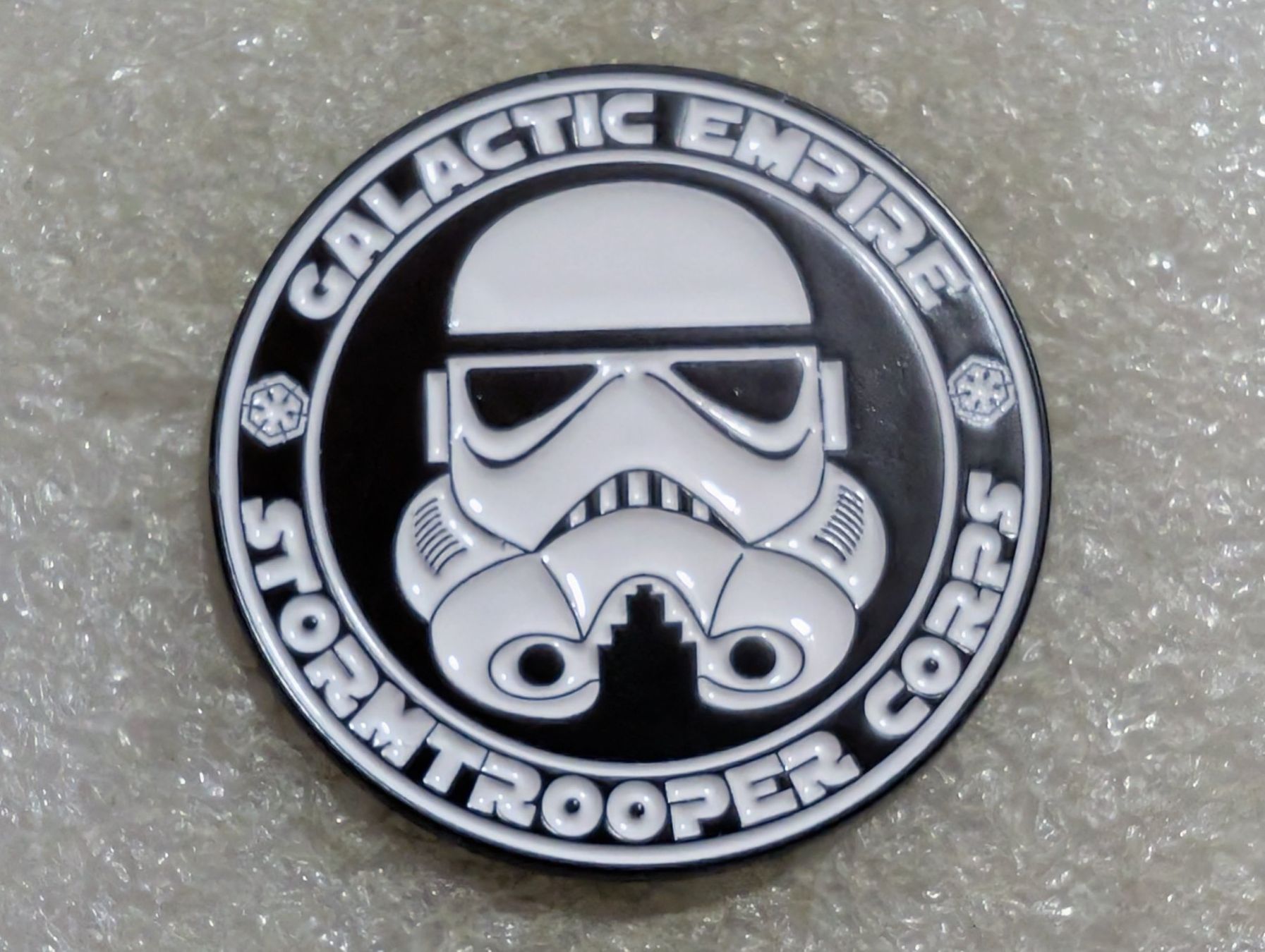 Plaquettes & Badges: Ansteckpin 181: Star Wars – D'occasion à Oppligen par Pin-Fall-Shop
