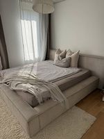 Westwing Polsterbett aus Cord mit Stauraum