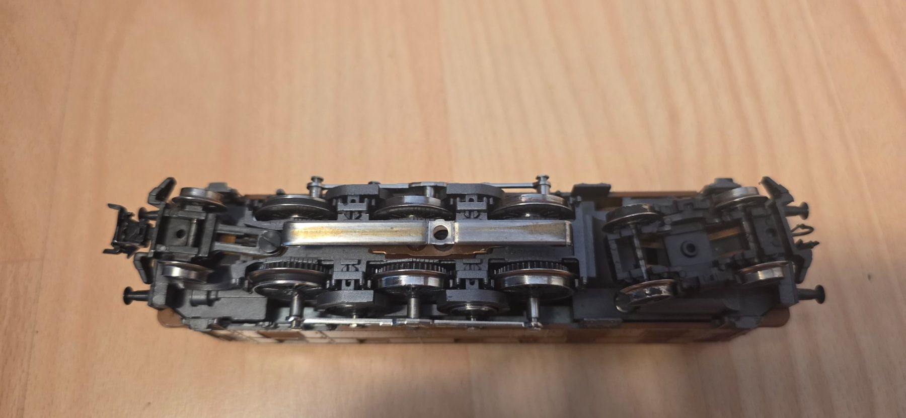 Märklin Modelleisenbahnen: Märklin Ae3/6 10460 HO/AC Analog – Gebraucht aus Hochfelden von Danizh0 3