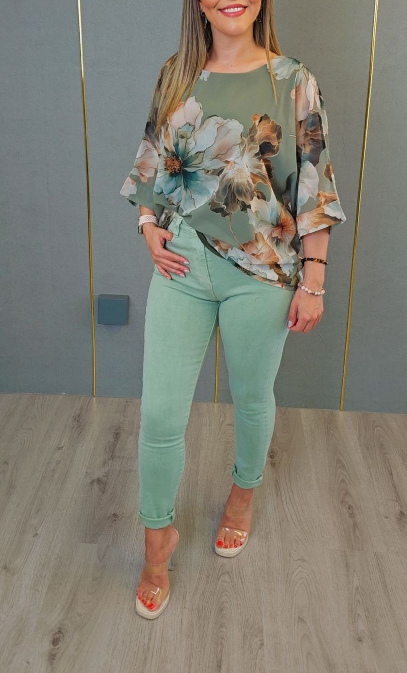 Camicette: Bluse NEU – Nuovo e nell'imballaggio originale da St. Gallen venduto da Mode.