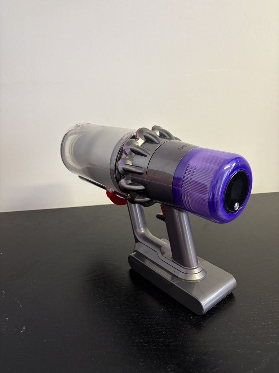Dyson Aspirapolveri & Accessori: Dyson V11 – Usato da Wildegg venduto da Ninoschaerer2000 1