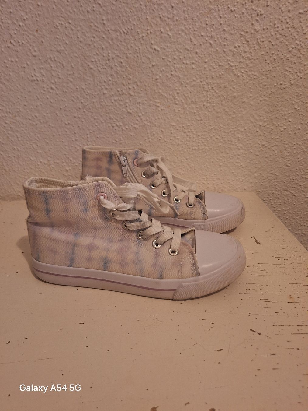 Scarpe per ragazze: Sneaker Gr. 35, für Mädchen – Usato da Richterswil venduto da C011