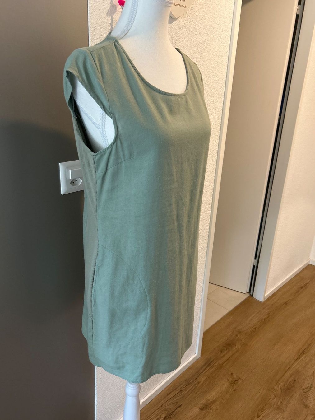 Vestiti: Leichtes Sommerkleid oliv – Usato da Brunnen venduto da Nala2929 3