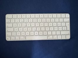 Apple Magic Keyboard
