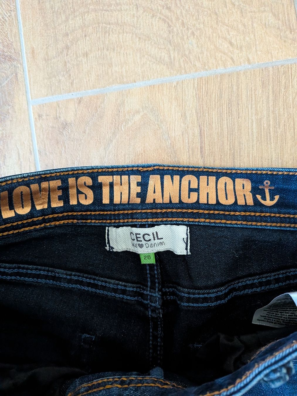Cecil Jeans: CECIL Jeans Grösse 36 dark denim – Neuf (Voir description) à Eschenbach SG par SanFranciscoCalifornia 1