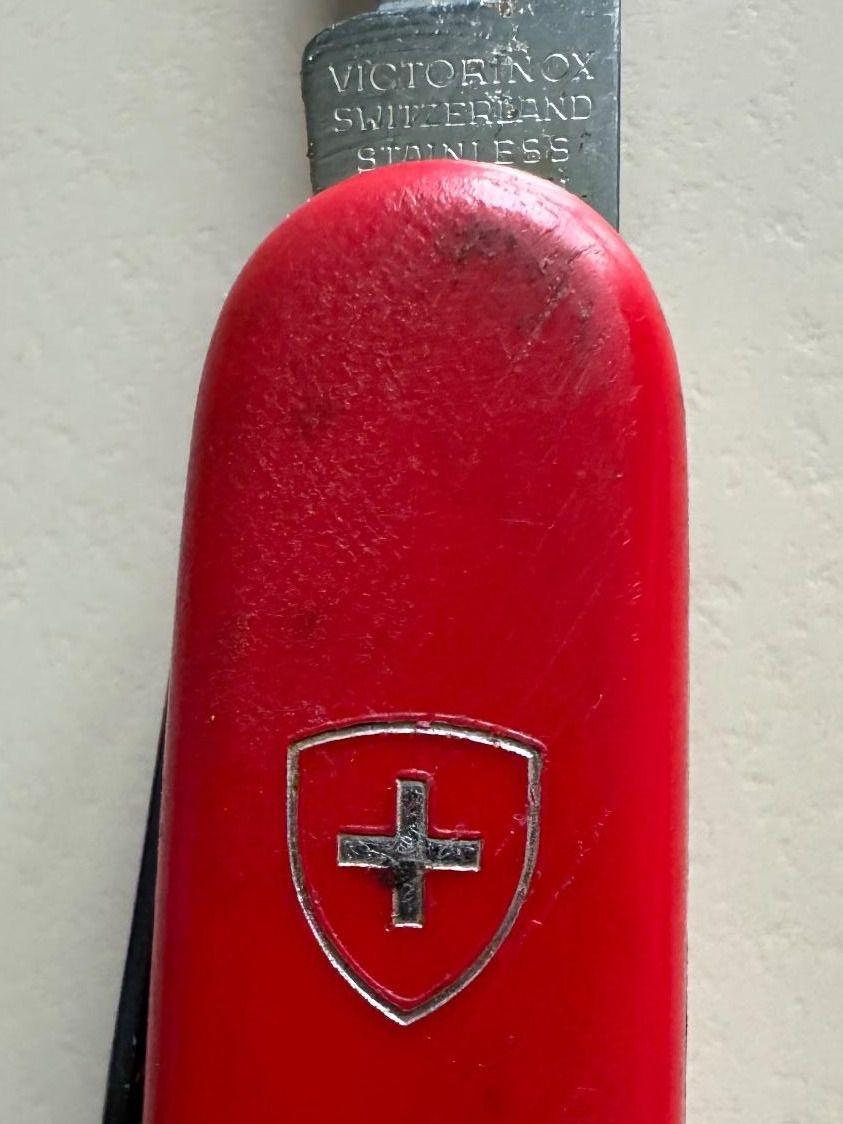 Victorinox Couteaux de poche: Offiziers-Sackmesser – D'occasion à Oberrohrdorf par chilibiggi 2