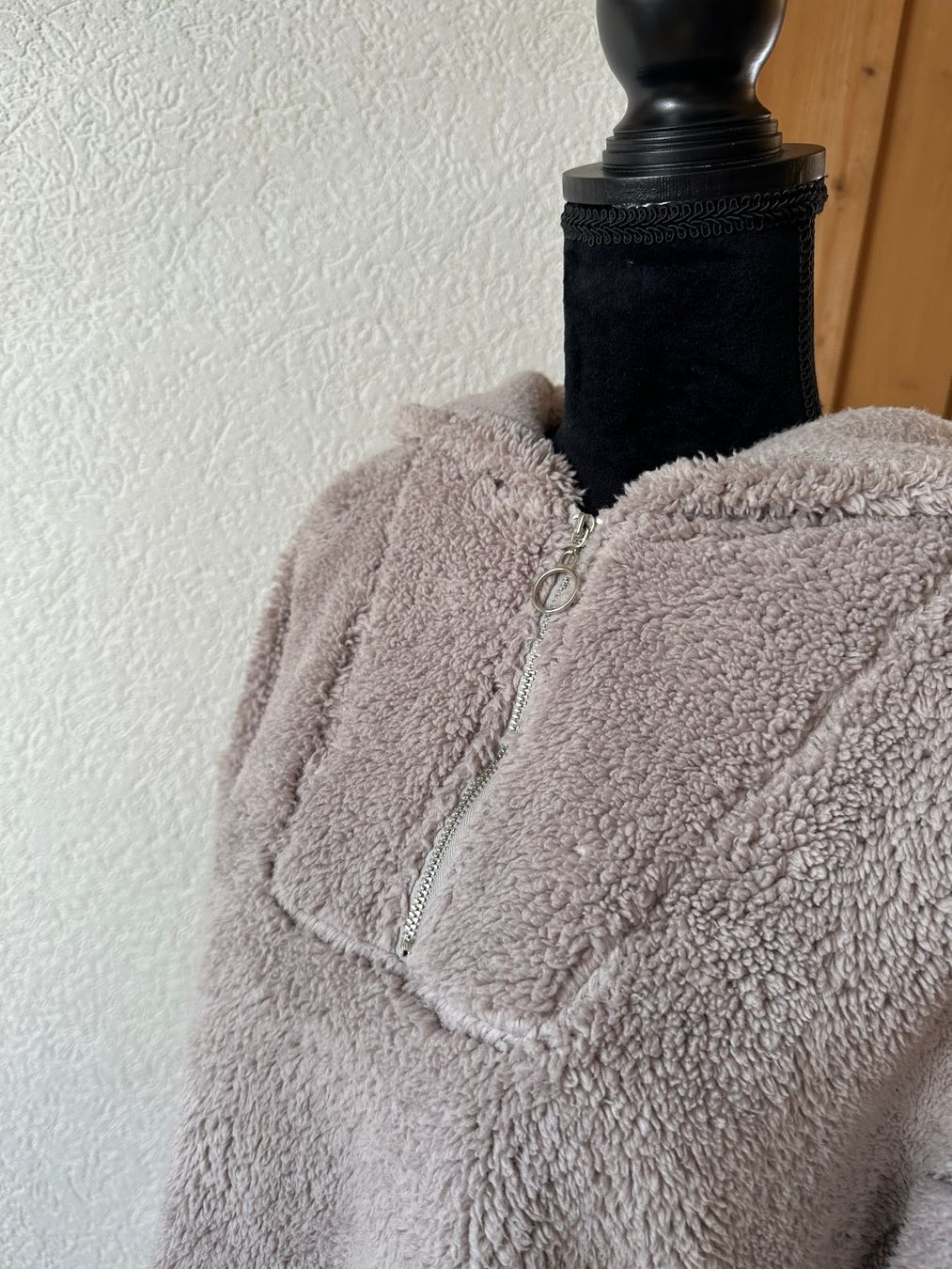 Maglioni & Felpe: Fleece Teddy Pulli Hoodie Kapuze S – Nuovo (secondo la descrizione) da Gümmenen venduto da FelizitasHermann 2