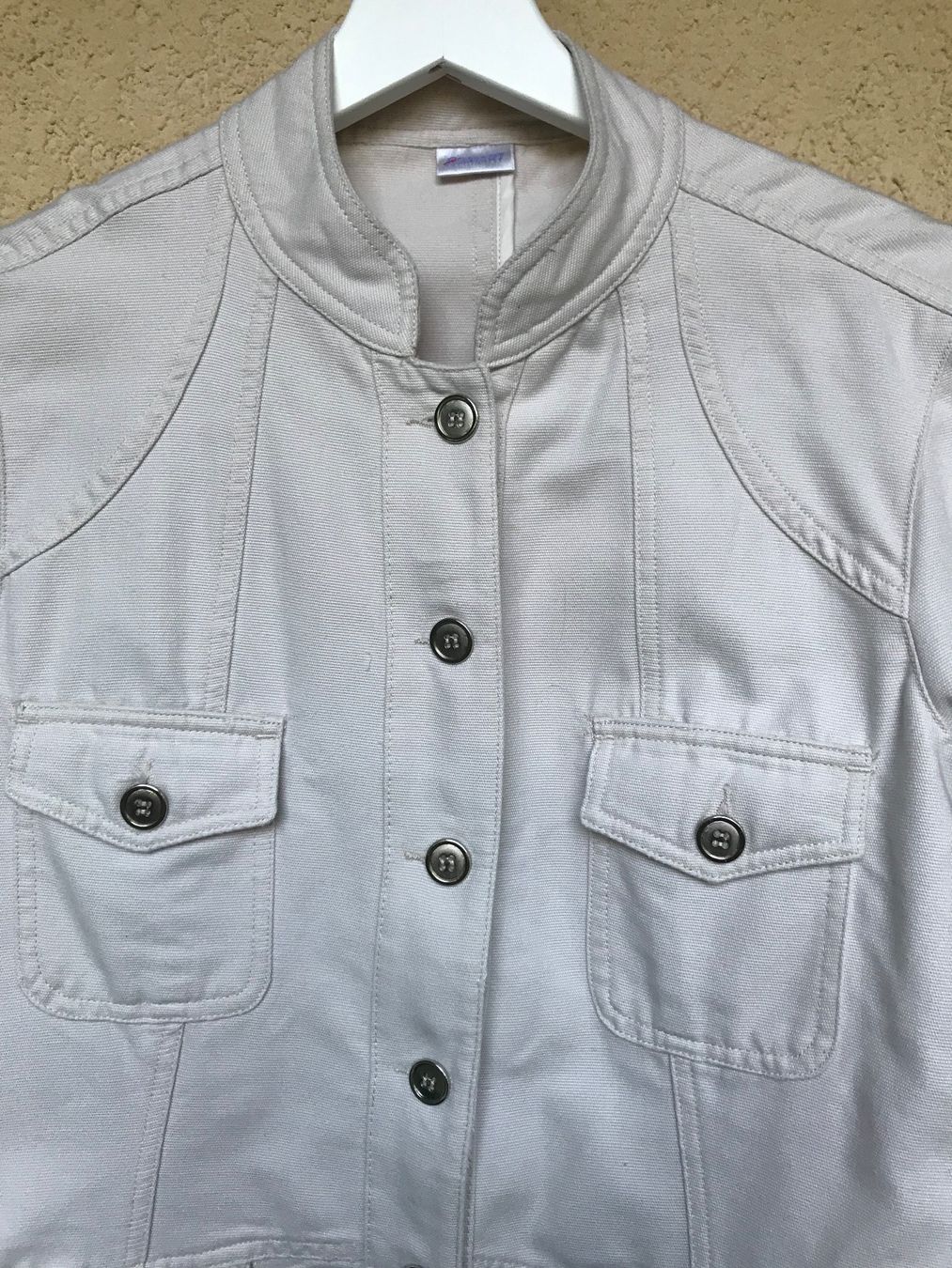 Giacche: Damen Jacke beige neu Grösse 40 – Nuovo (secondo la descrizione) da Au/ZH venduto da markthallerapperswil 2
