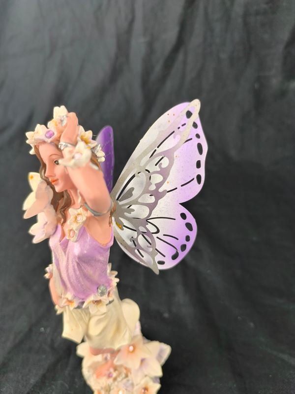 Statuette: Elfin – Usato da Rüti ZH venduto da Restwert_Rueti_ZH 3
