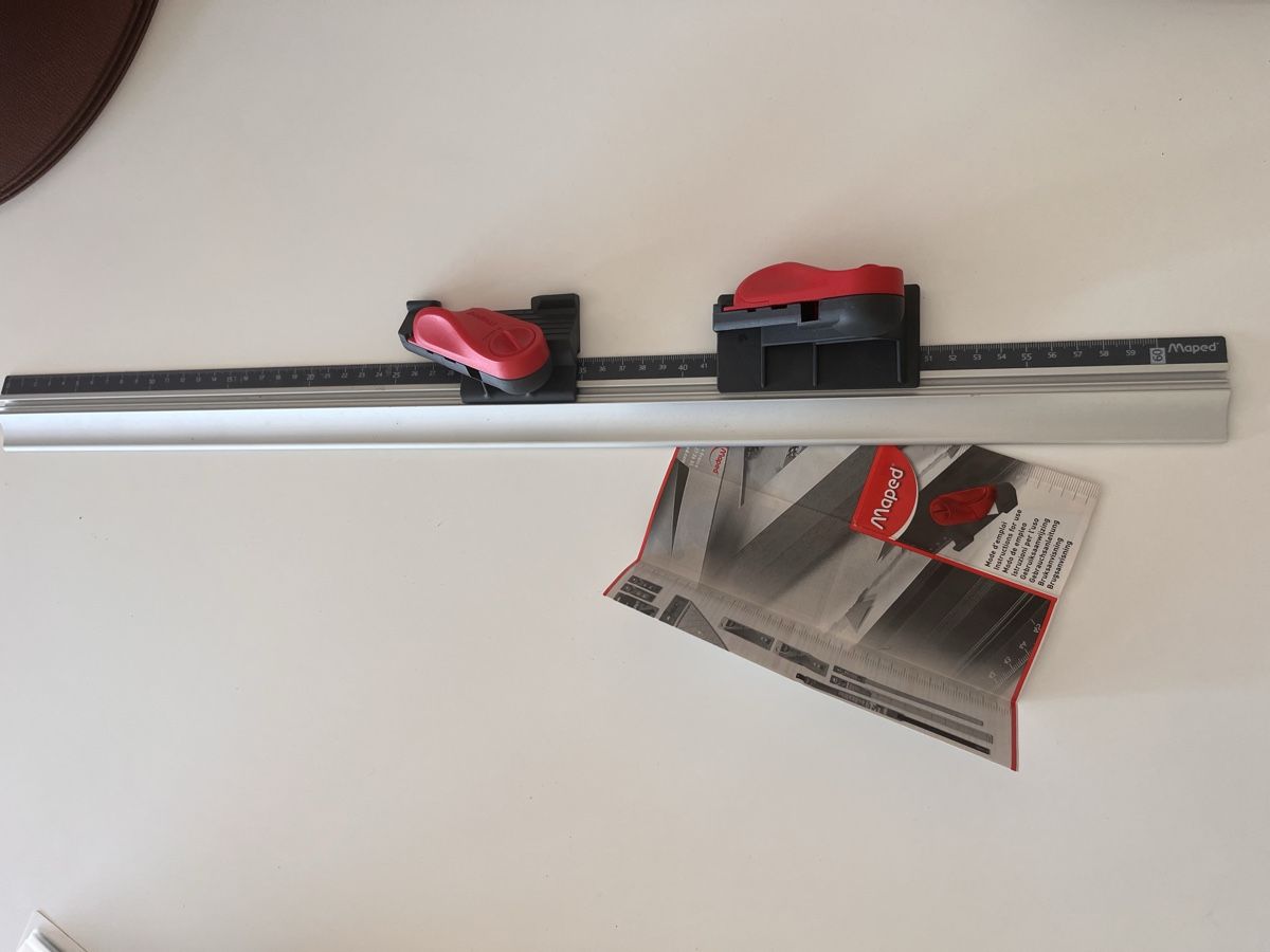Alle Werkzeuge: Maped regle coupe passe-partout – Gebraucht aus Boudry von martin8mum
