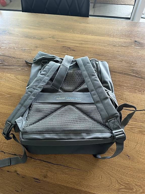 Lässig Zaini: Neuer Wickelrucksack  - ungebraucht – Nuovo (secondo la descrizione) da Hildisrieden venduto da Roberto1992 1