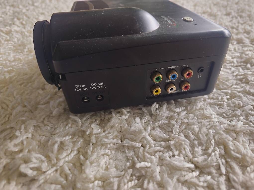 Proiettori: SceneLights technologies uc35b projector – Usato da St.Gallen venduto da amaka01 4