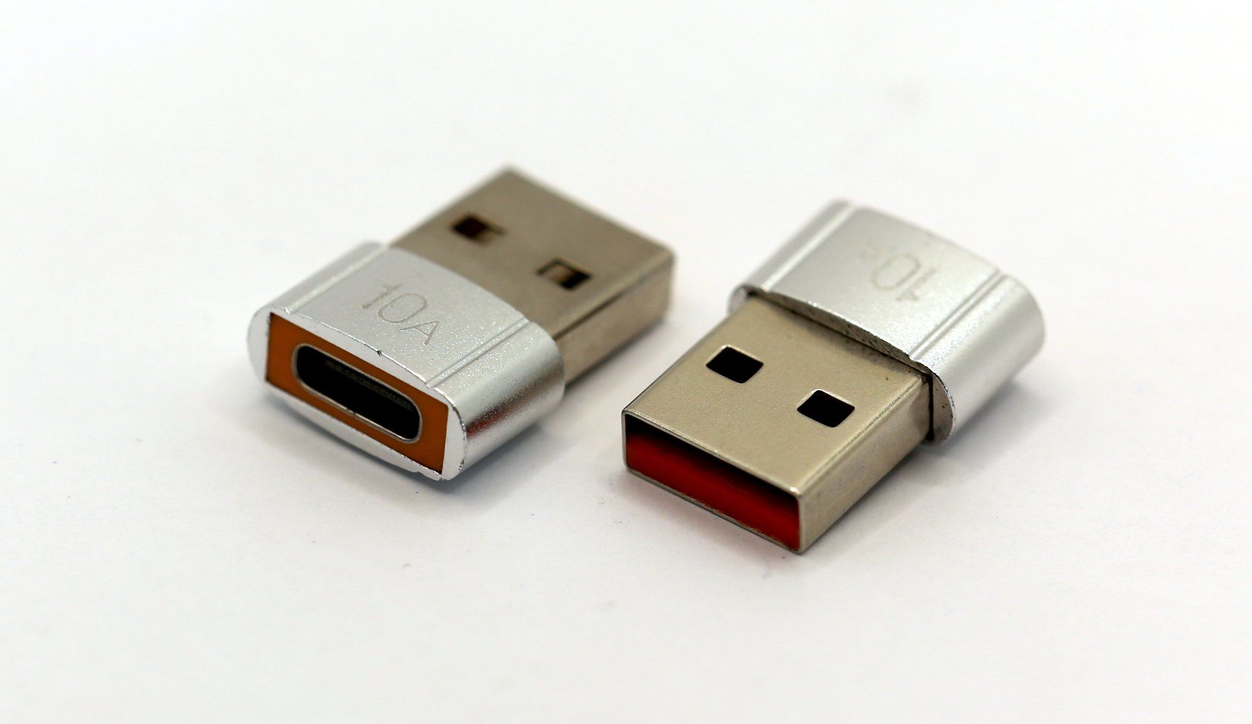 Unità & Adattatore: USB-C Adapter 10A, superschnell, Neuware, Silber – Nuovo e nell'imballaggio originale da Gampelen venduto da schlosz_alexander 1