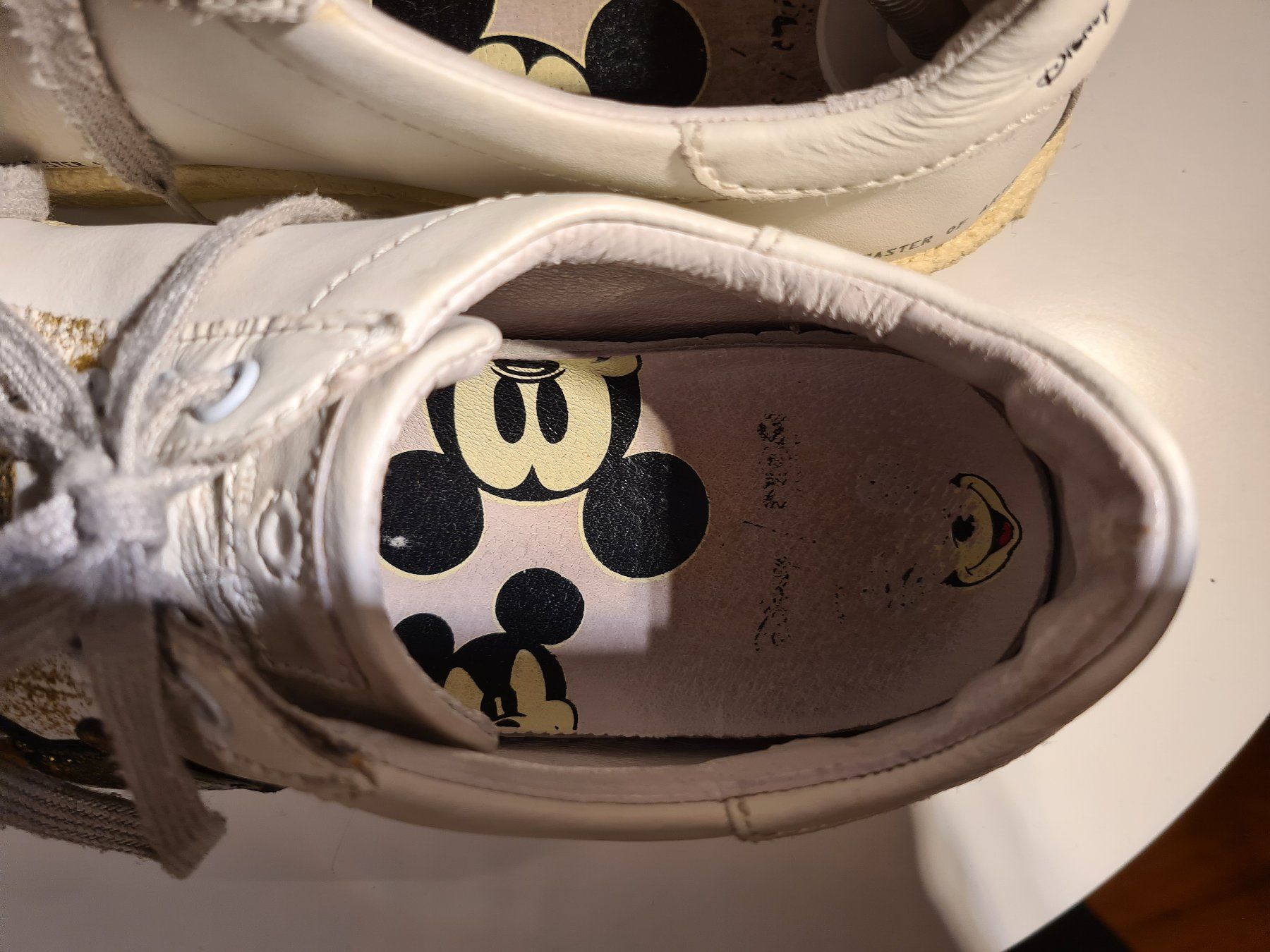 Damenschuhe: Sneaker von MOA Master weiss/gold/schwarz Gr. 38 – Gebraucht aus Wettswil von urs_c9n7 1