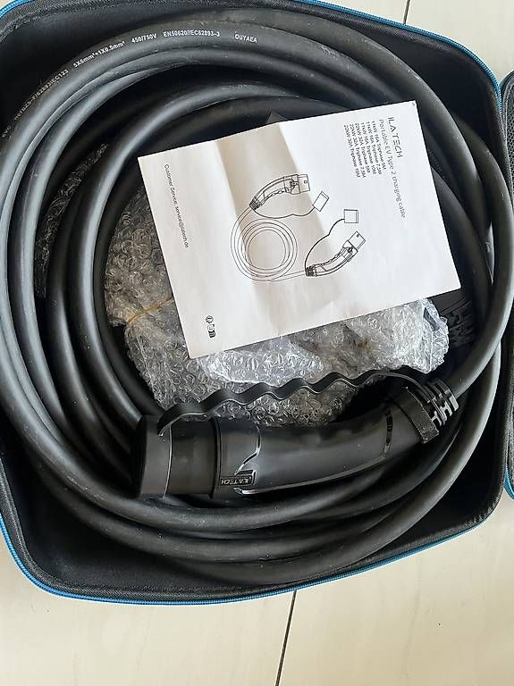 Câbles: Ladekabel Typ-2, 10 Meter – D'occasion à Schachen LU par leony07