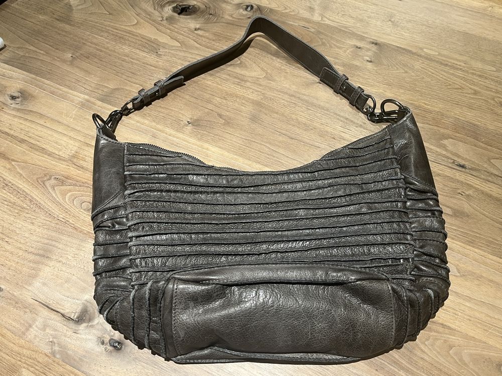 FredsBruder Riffel Flowow Schultertasche 2