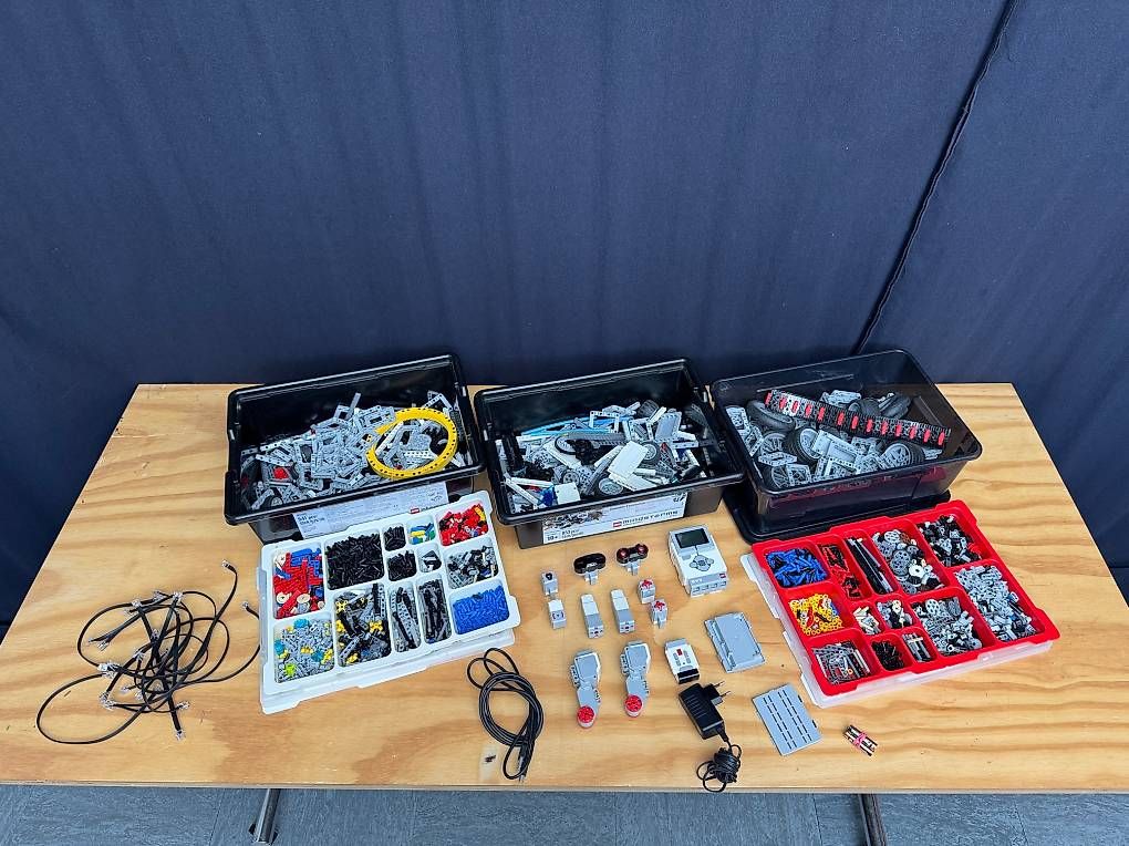 Lego Kit di costruzioni: LEGO MINDSTORMS Education EV3 – Usato da Zürich venduto da Hardi28