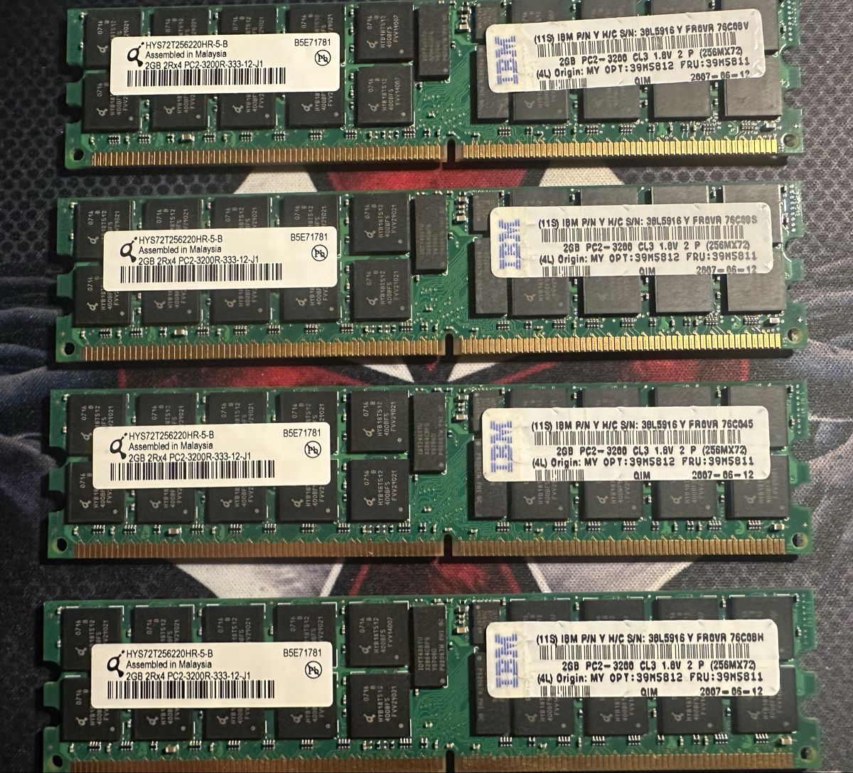 IBM Server: 4x 2GB DDR2-400 ECC IBM Server RAM Kit 8GB PC2-3200R – Usato da Gempen venduto da RetroKlinik