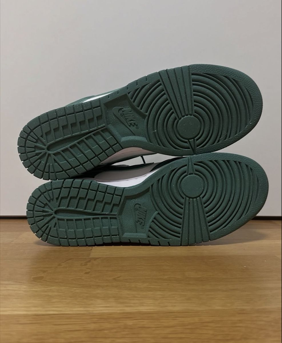Nike Herrenschuhe: Nike Dunk Low  – Gebraucht aus Basel von Kevinbuckcards 3