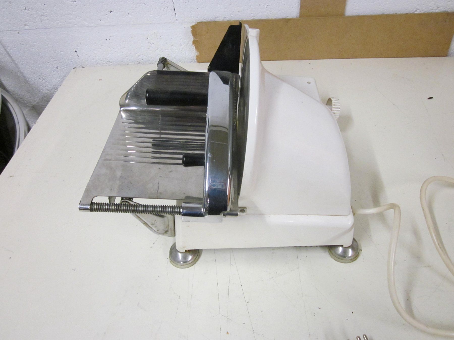 Quick Mill Appareils de cuisine: Antik Trancheuse Kenvood Quick-Mill 1970 – D'occasion à Grand-lancy par kohler333 1
