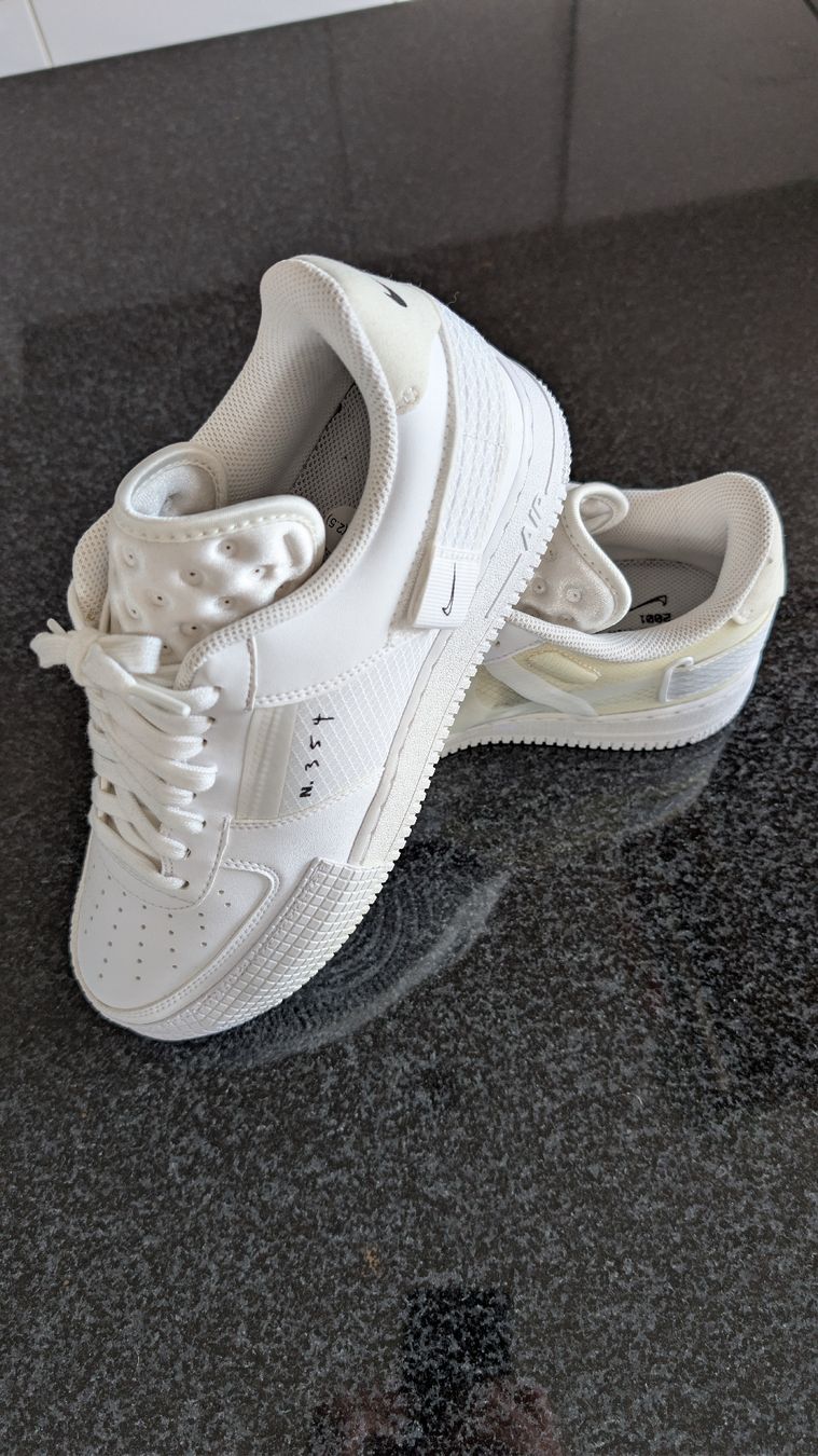 Nike Chaussures hommes: Nike Air Force 1 Type White 42.5 – Neuf avec emballage d'origine à Rümlang par Pascal_Gut 9