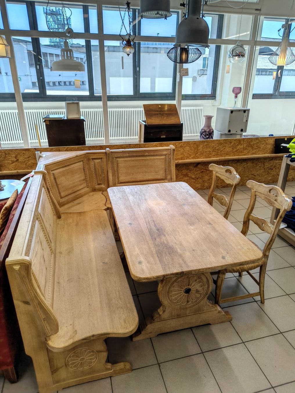 Set di tavolo e panche: Eckbank mit Tisch und 2 Stühlen – Usato da Basel venduto da bk_brockibasel 1