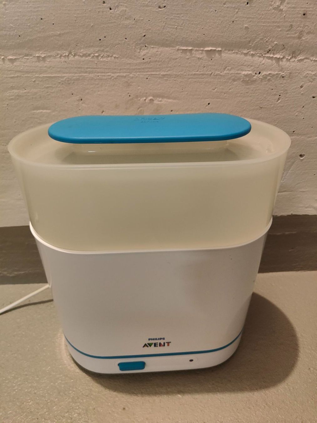 Baby-Mahlzeiten: Philips Avent Dampfsterilisator SCF285 – Gebraucht aus Oberengstringen von fishermens01