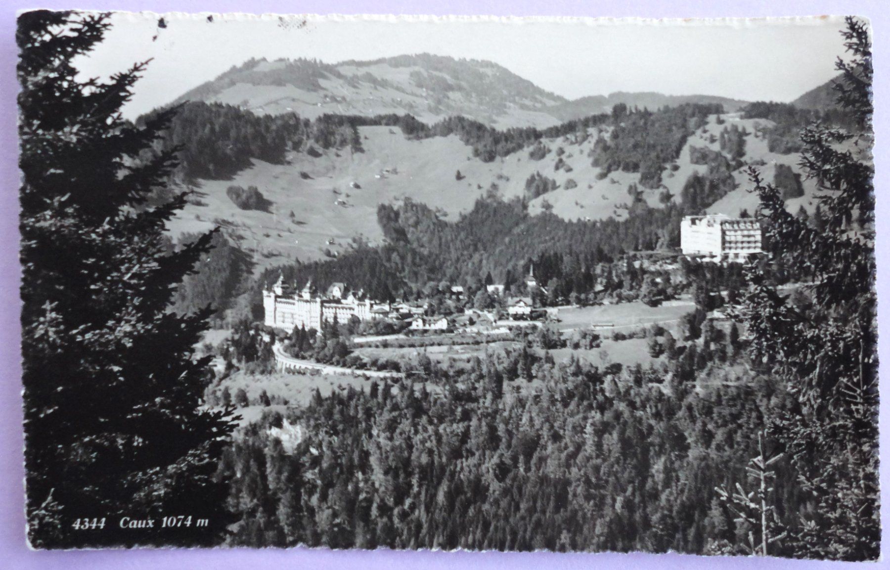 Cartoline postali: Caux 1074 m – Usato da Fétigny venduto da Billy2miny
